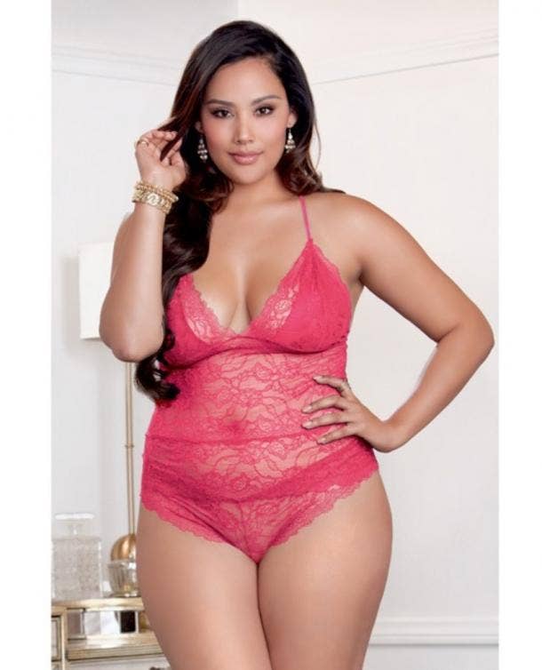 Curvy best sale girl lingere